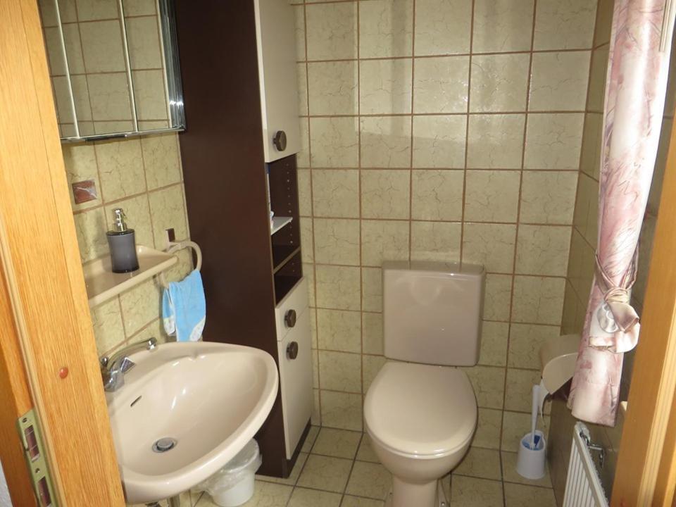 Entire House, Quiet City Location, Garden, Parking Bielefeld Exterior photo